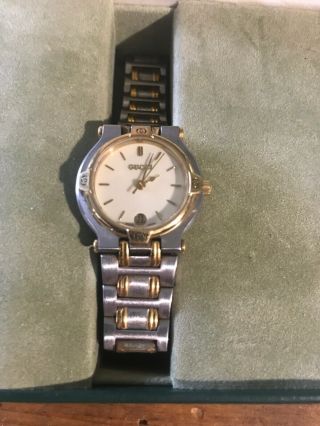Vintage Gucci 9000l Two Tone Stainless Steel Women 