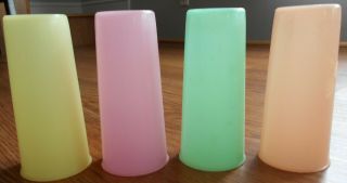 Set Of 4 Vintage Tupperware 12 Ounce Pastel Tumblers 5 3/4 " Tall