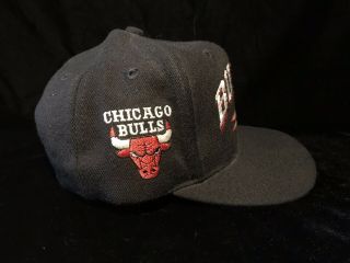 Vintage 90s Chicago Bulls Logo Athletic Diamond Snapback Hat Cap Rare NBA Hat 2
