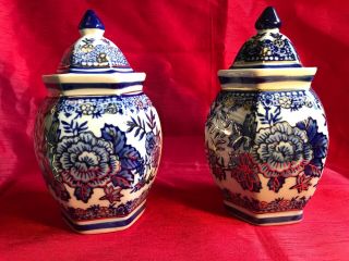 Vintage Blue,  White & Gold Hexagonal Chinese Ginger Jars