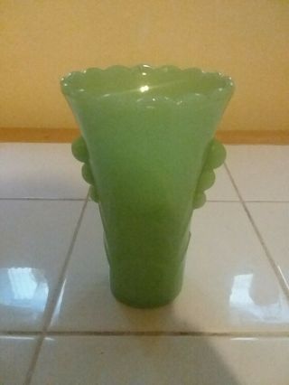 Vintage Fire King Green Jadite Art Deco Flower Vase 5 1/4 " Tall