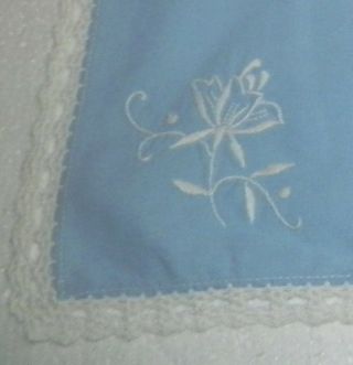 4 Vintage Powder Blue Cotton Dinner Napkins Crochet Lace - Stitched Flowers.