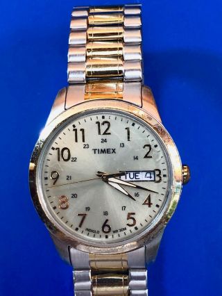 Vintage Two Tone Band Timex Classic Men 