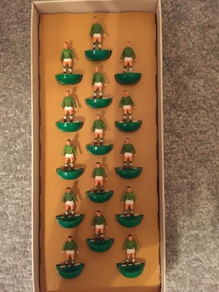 Subbuteo International Rugby Team Ireland R4 00 Scale Players Vintage 2