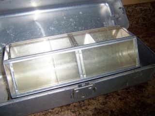 VINTAGE TACKLE BOX,  ROLL - A - TRAY UPPER MIDWEST MFG.  CO. ,  MINNEAPOLIS,  MNN. 8