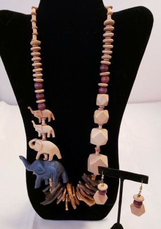 Vintage Carved African Tribal Wooden Animal Bead Necklace & Matching Earings