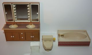 Vintage Tomy Smaller Home Dollhouse Furniture Bathroom