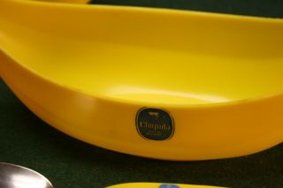 4 vintage Chiquita Banana Split bowls with spoons 3