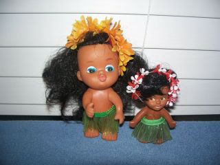Vintage Rubber Kissing Hula Doll 5 1/4 " & Mini Hawaiian Doll 3 3/4 "