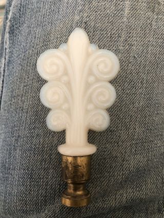 Vintage Aladdin Alacite Glass Scroll Or Bouquet Lamp Finial