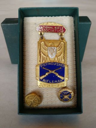 Vintage National Rifle Association Nra Junior Div.  Distinguished Medal Pin