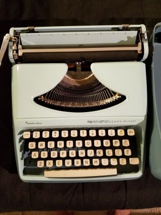 Vintage Typewriter - Remington - Easy - Riter