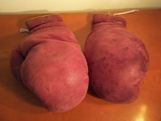 Vintage adult size red leather Sparring Gloves - 2 pairs 4