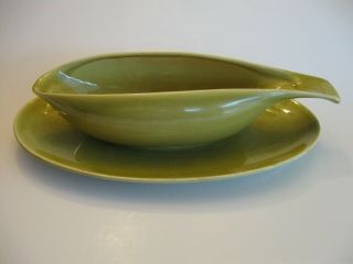 Vintage Russel Wright American Modern Gravy Boat With Liner - Chartreuse