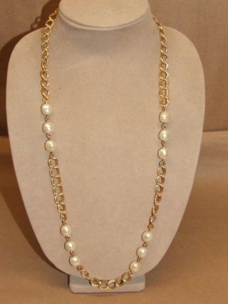 Vintage Napier Pat Pend Gold Tone Faux Pearl Link Chain Necklace 30 Inches