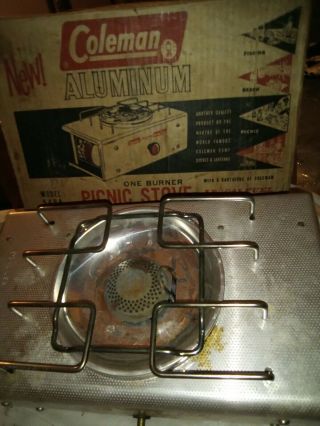 Very Vintage Coleman Aluminum Picnic Stove 5404 With Box