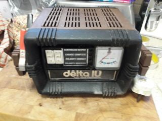 Vintage Bradex Delta 10 Battery Charger,  For 6v & 12v Batteries