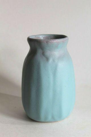 Vtg Rosemeade North Dakota Pale Blue Mauve Tulip Shaped Unmarked Pottery Vase