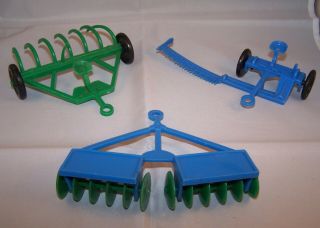 Vintage Marx Toys Plastic Tractor Attachments In Blue And Green