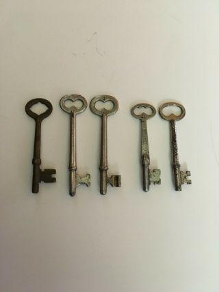 5 Vintage/antique Skeleton Keys For House,  Door,  Etc 2 1/2 " To 3 "