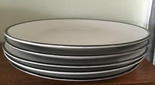 5 Vintage Ava ' s Greenhouse Stoneware White Dinner Plates 10 1/2”Japan Black Rim 2