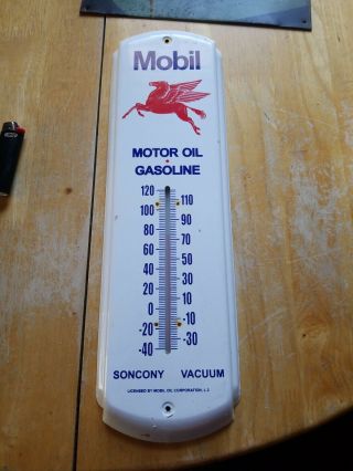 Vintage Mobil Pegasus Motor Oil Gasoline Metal Thermometer Sign Soda.