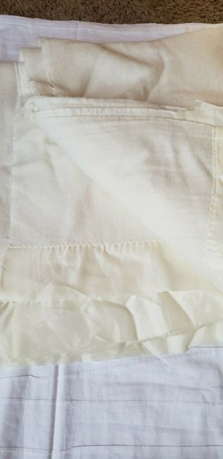 Faribo Vintage Acrylic Blanket Cream Ivory Satin Binding