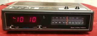 Sears Roebuck Com/trek Fm/am Digital Alarm Clock Model 317.  23811 Vintage