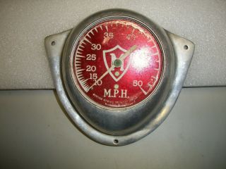 Vintage Muskegon Boat Speedometer