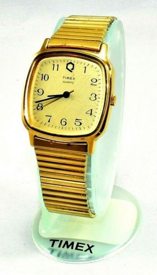 Vintage Q Timex Quartz Gold Tone Men Slim Watch Battery