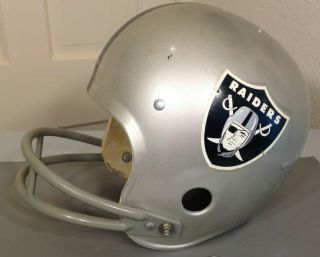 Vintage Oakland Raiders NFL Football Helmet Rawlings M & vintage key chain fob 2