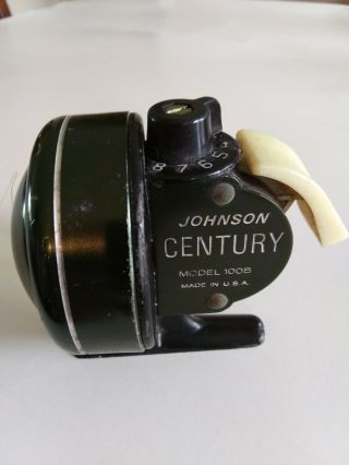 Vintage Johnson Century Model 100b Spin Cast Reel Usa Green