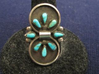Vintage Old Pawn Sterling Silver Petite Point Turquoise Ring Size 6.  25