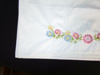 1 Vintage White Standard Size Floral Hand EMBROIDERED Pillow Twin Case Retro 5