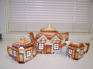 Vintage COTTAGE WARE KEELE ST.  ENGLISH POTTERY Teapot,  Cream and Sugar 2