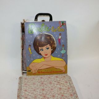 Barbie Doll White Carrying Case Trunk Vinyl Vintage 1963 With Barbie & Clothes 2