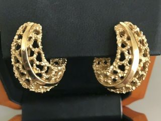Vintage Signed Crown Trifari Open Work Nugget Paisley Clip On Earrings