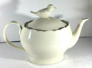 Vintage I.  Godinger Antique Reflections Porcelain Teapot With Bird Figurine