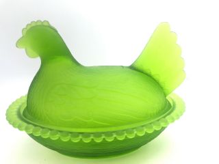 Westmoreland Hen On Nest Green Satin Glass Frosted Covered Candy Dish Vintage