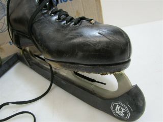 Vintage Riedell Black Ice Skates Lace Up Shoes SZ 8 1/2 3