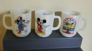3 Vintage Fire King Anchor Hocking Mickey Mouse And Snoopy Mugs