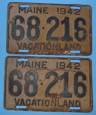 Vintage Pair 1942 State Of Maine License Plates " As Found " Surface Rust 1