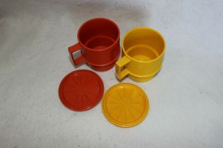 Vintage 4pc Tupperware Stackable Mug 1312 - 15 & Matching Coasters Yellow/orange
