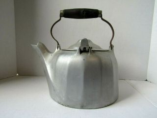 Vintage Wagner Ware Colonial Tea Kettle 5 Qt.  Cast Aluminum 107m Flip Lid 789m