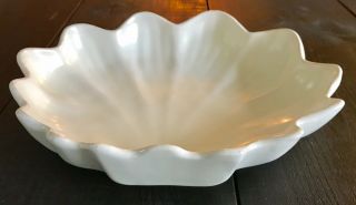 Catalina Pottery Low Shell Bowl Vintage Gladding McBean Satin Ivory 5