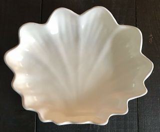 Catalina Pottery Low Shell Bowl Vintage Gladding McBean Satin Ivory 6