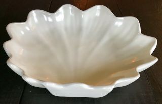 Catalina Pottery Low Shell Bowl Vintage Gladding McBean Satin Ivory 7