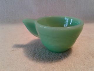 Vintage Jadeite Colored Akro Agate Child ' s Tea Set 3 Plates 4 Cups 1 Creamer 4