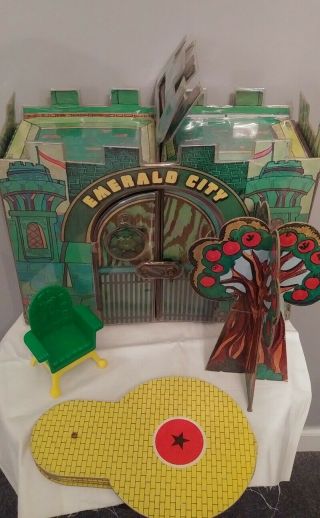 Vintage 1974 Mego The Wizard Of Oz Emerald City Playset