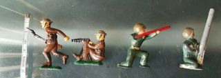 Vintage Metal Toy Soldiers With Guns And Uniforms Ww2 Era Perhaps
